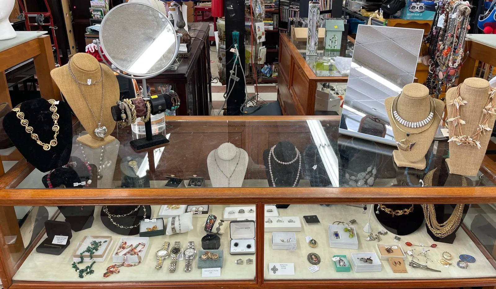 Charleston antiques - Animal Helpers Retail Resale Store Animal Helpers Retail Resale Store, an antique store in Charleston, SC