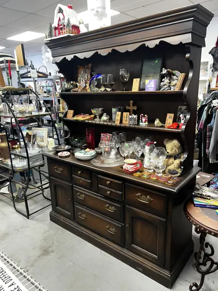 Calhoun Treasure Hunters, a thrift store in Charleston, SC