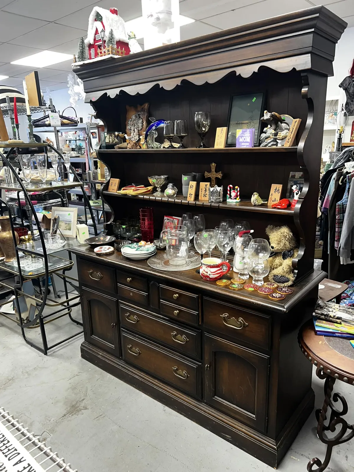 Charleston thrift - Calhoun Treasure Hunters Calhoun Treasure Hunters, a thrift store in Charleston, SC
