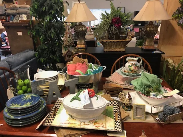 Charleston consignment - Lowcountry Consignments Lowcountry Consignments, a consignment shop in Charleston, SC