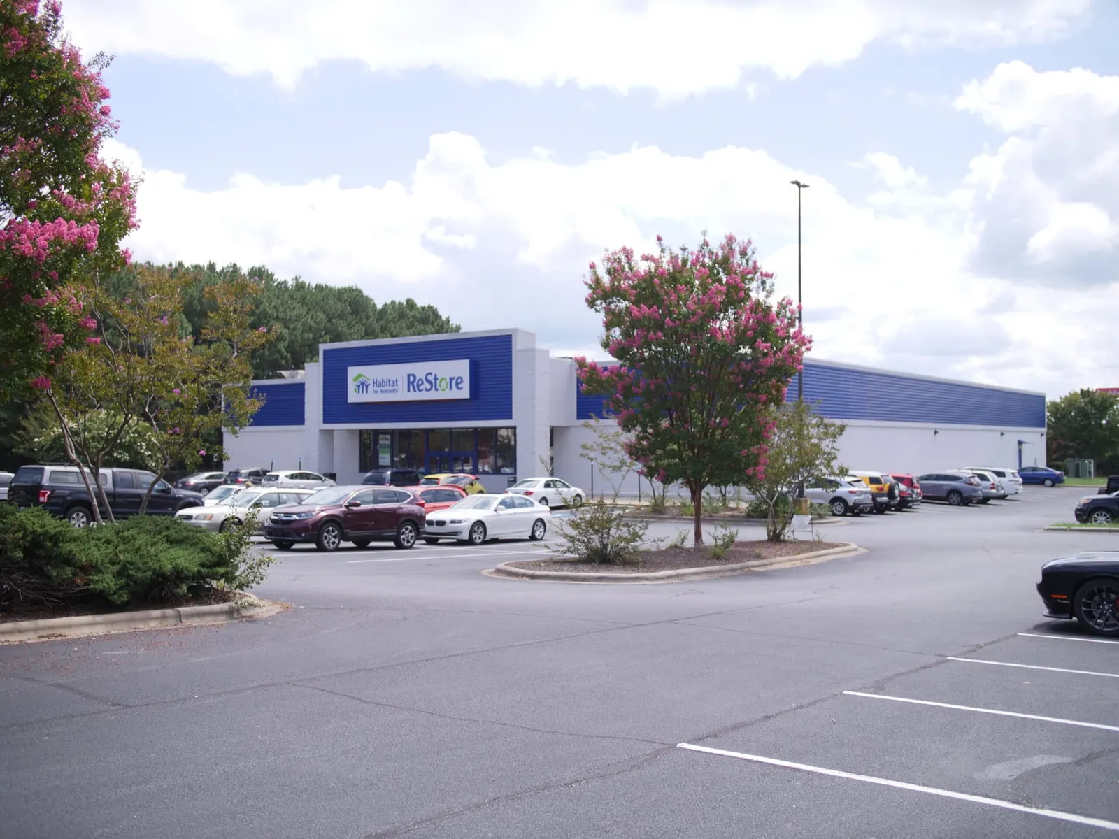 Charlotte thrift - Habitat ReStore Habitat ReStore, a thrift store in Charlotte, NC (121 Norman Station Blvd)