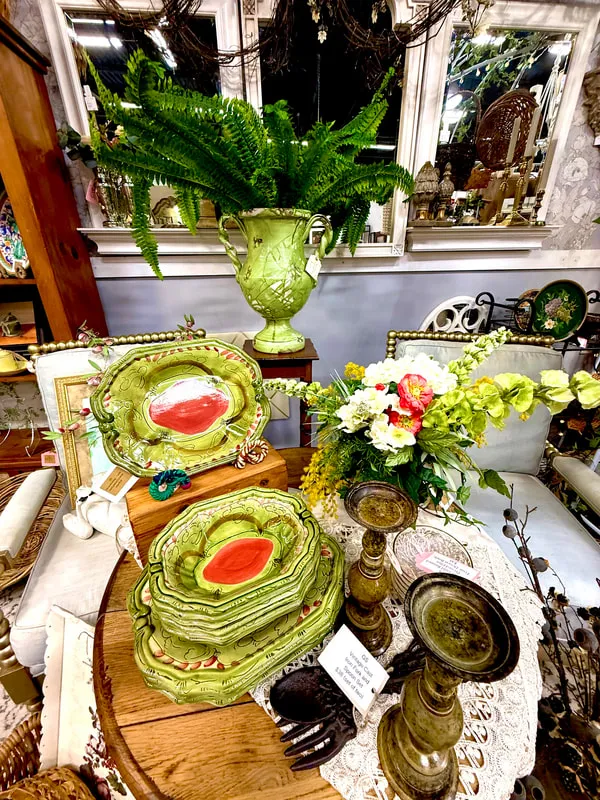 Jacksonville antiques - Great American Antique Mall Great American Antique Mall, an antique mall in Jacksonville, FL