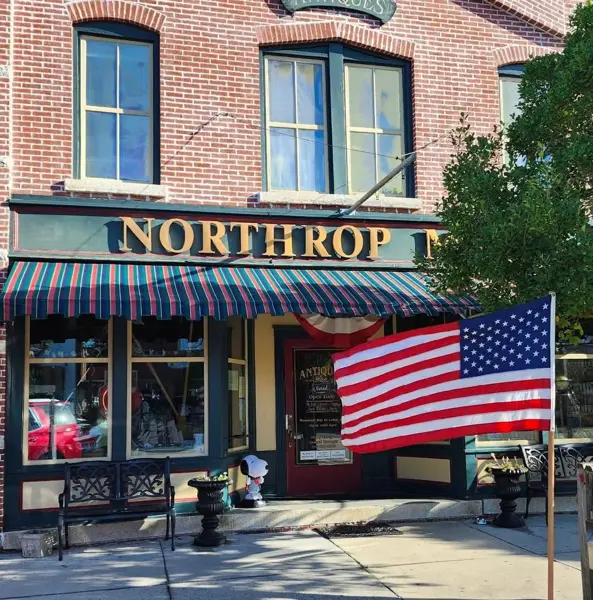 Northrop Antiques Mall, an antique mall in Wilmington, NC