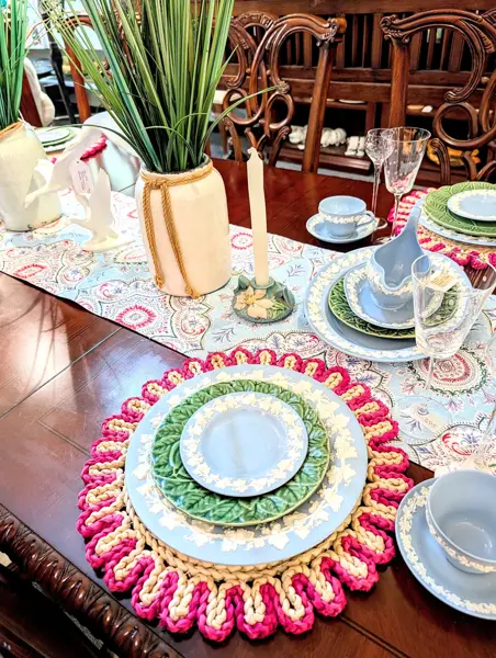 The Ivy Cottage, a resale shop in Wilmington, NC